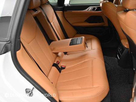 BMW i4 — photo 12