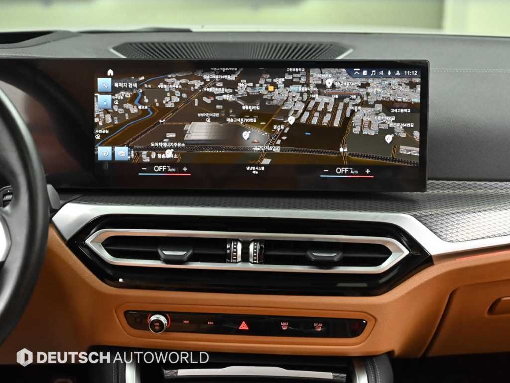 BMW i4 — photo 14