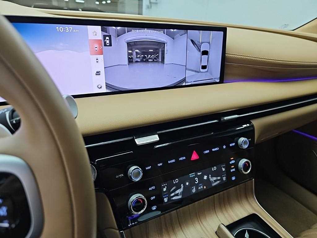 Genesis G80 — photo 10