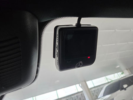 Mercedes-Benz E-Class — photo 15