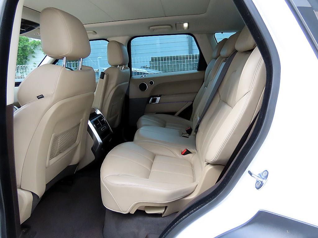 Land Rover Range Rover Sport — photo 06