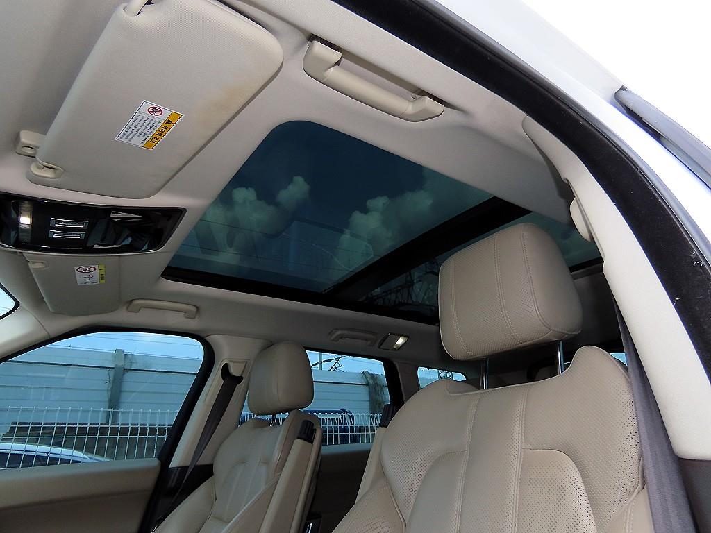 Land Rover Range Rover Sport — photo 17