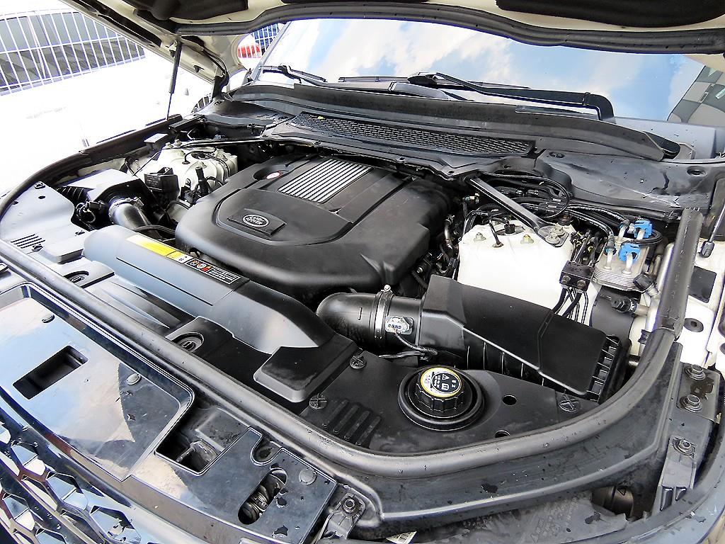 Land Rover Range Rover Sport — photo 19
