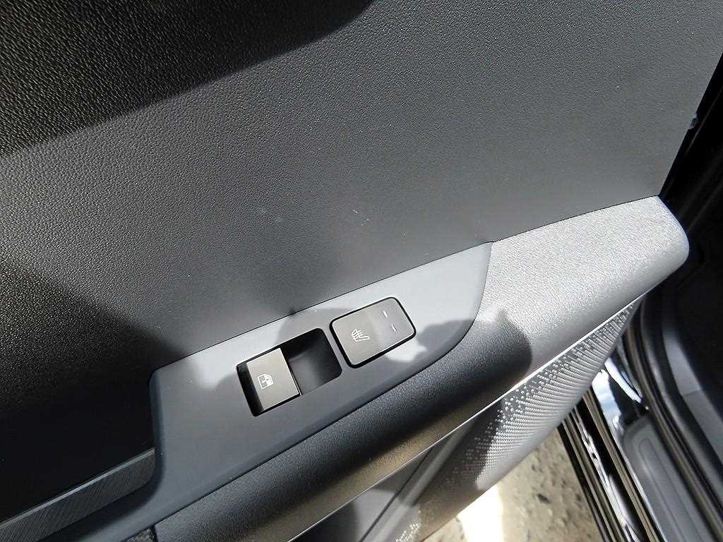 Kia Niro — photo 15