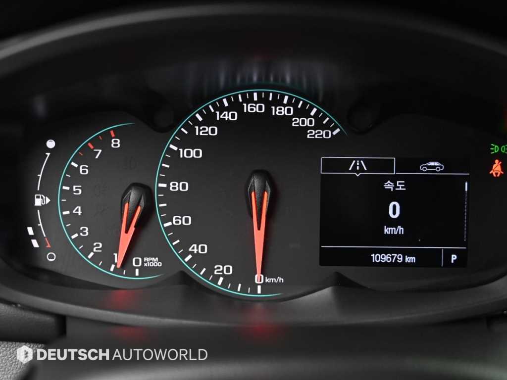 CHEVROLET Trax — photo 08
