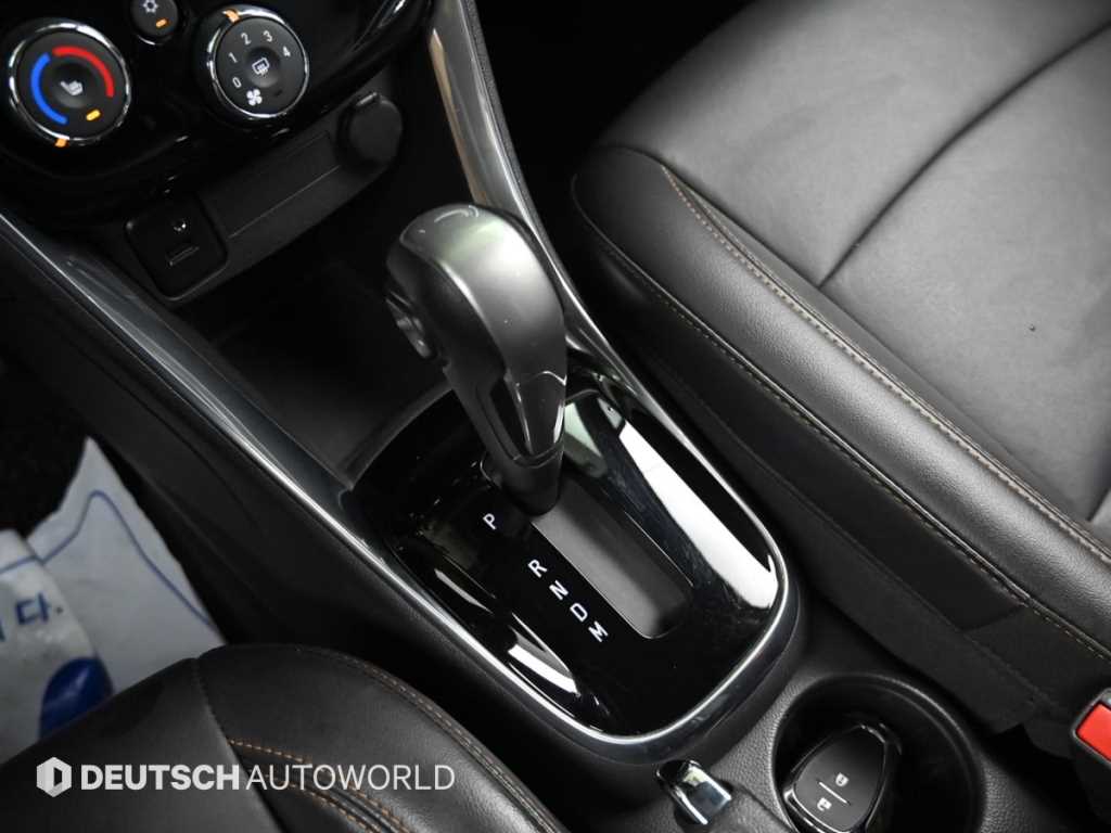CHEVROLET Trax — photo 09