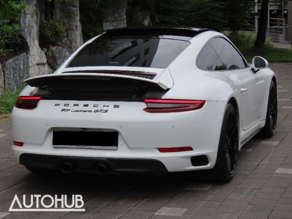 Porsche 911 — photo 03