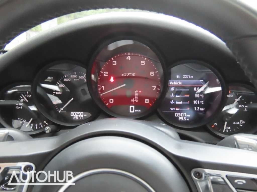 Porsche 911 — photo 06
