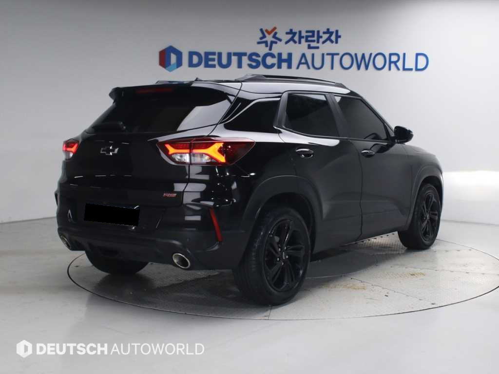 CHEVROLET Trailblazer — photo 02