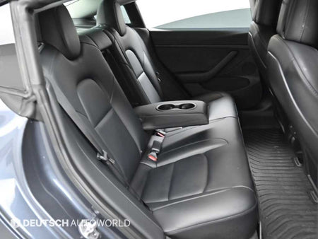 Tesla Model 3 — photo 12