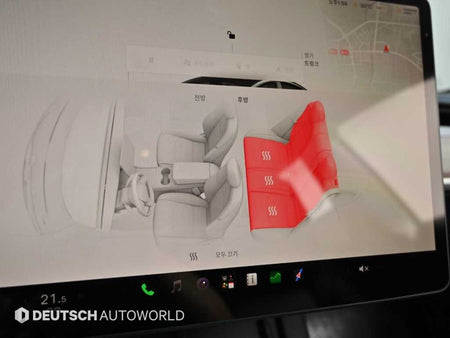 Tesla Model 3 — photo 16