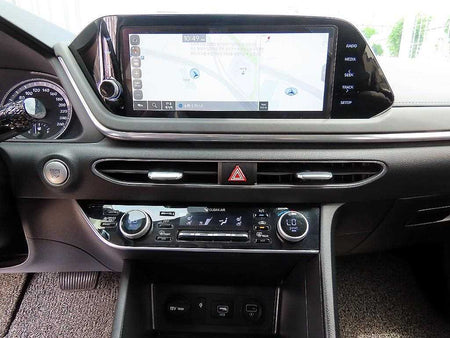 Hyundai Sonata — photo 13