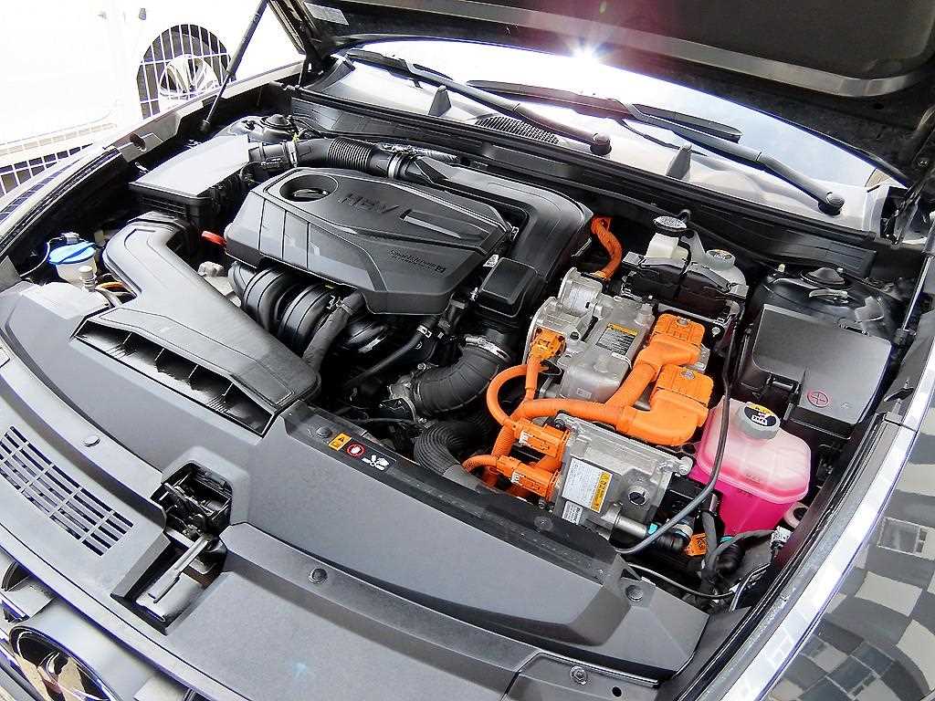 Hyundai Sonata — photo 19
