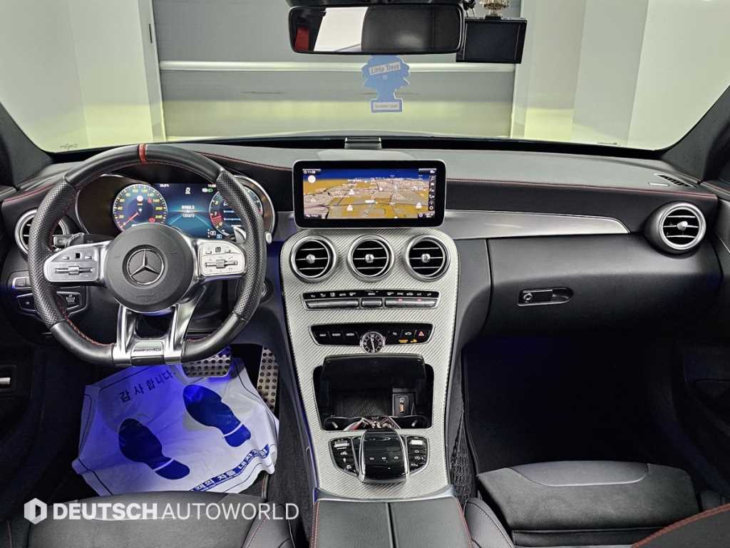 Mercedes-Benz C-Class — photo 07