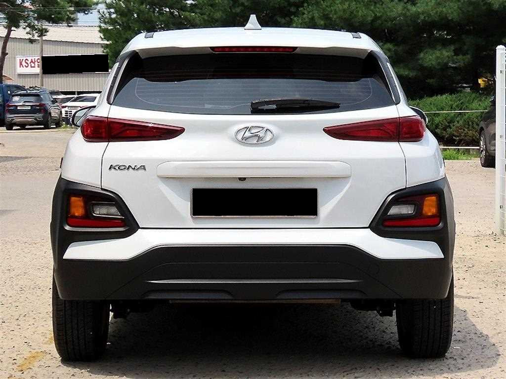 Hyundai Kona — photo 04