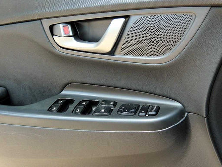 Hyundai Kona — photo 11