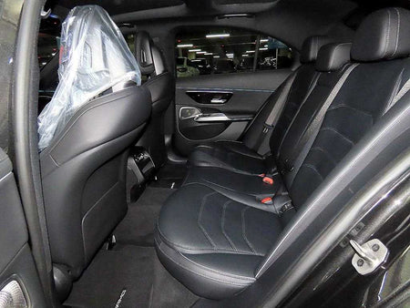 Mercedes-Benz E-Class — photo 07