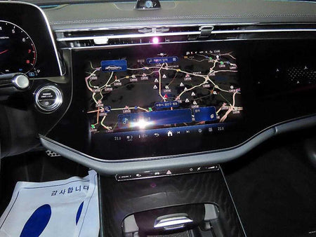 Mercedes-Benz E-Class — photo 11