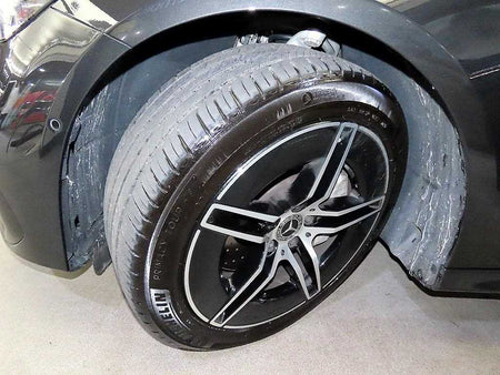 Mercedes-Benz E-Class — photo 20