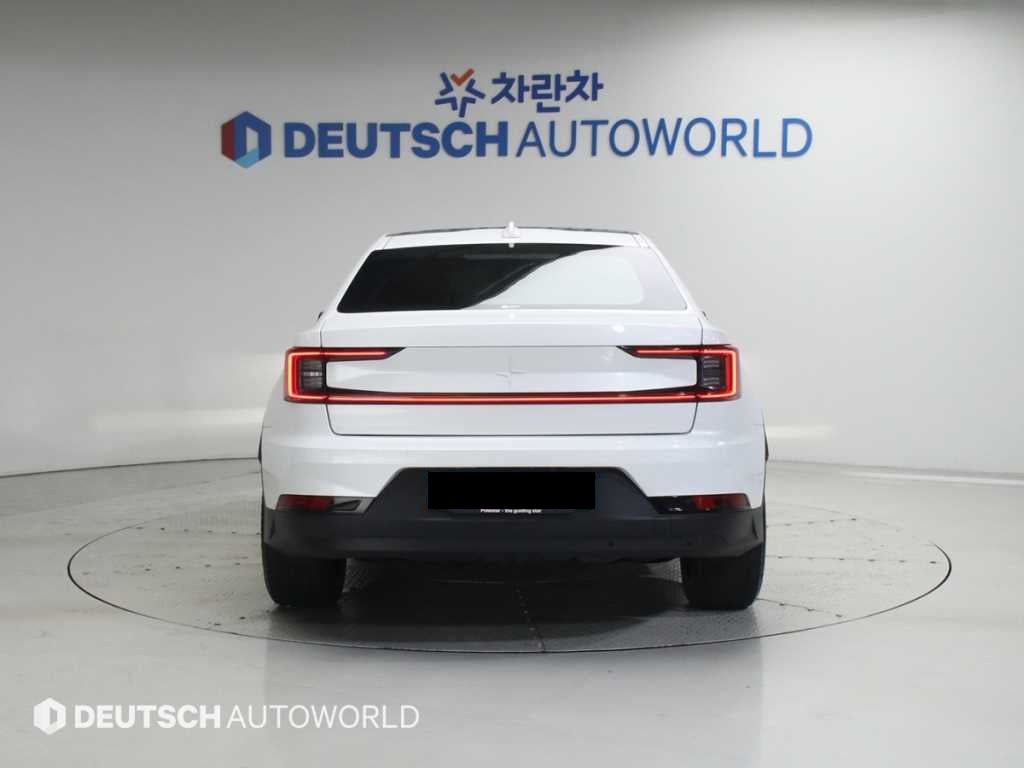Polestar Polestar 2 — photo 04