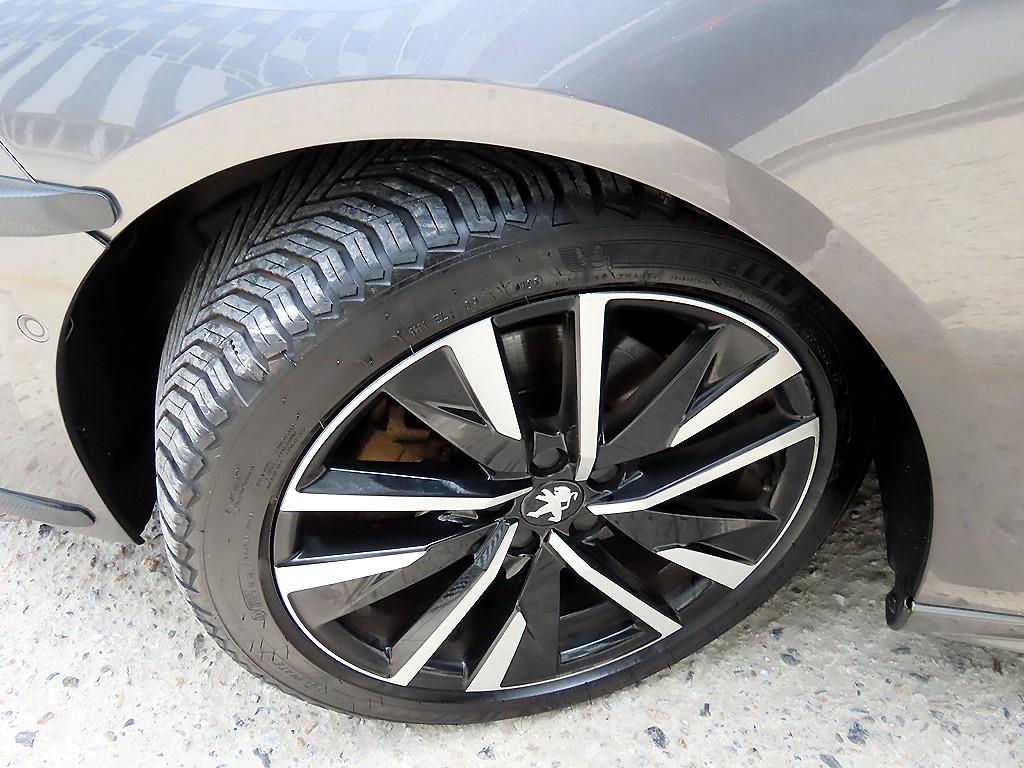Peugeot 508 — photo 20
