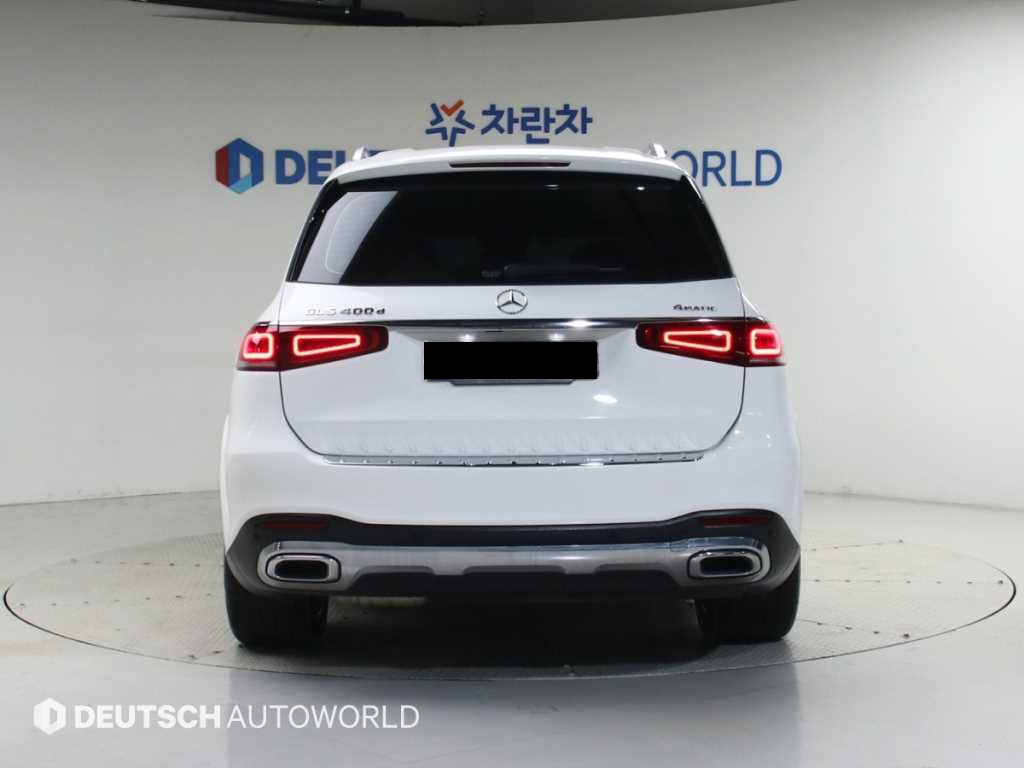 Mercedes-Benz GLS-Class — photo 03