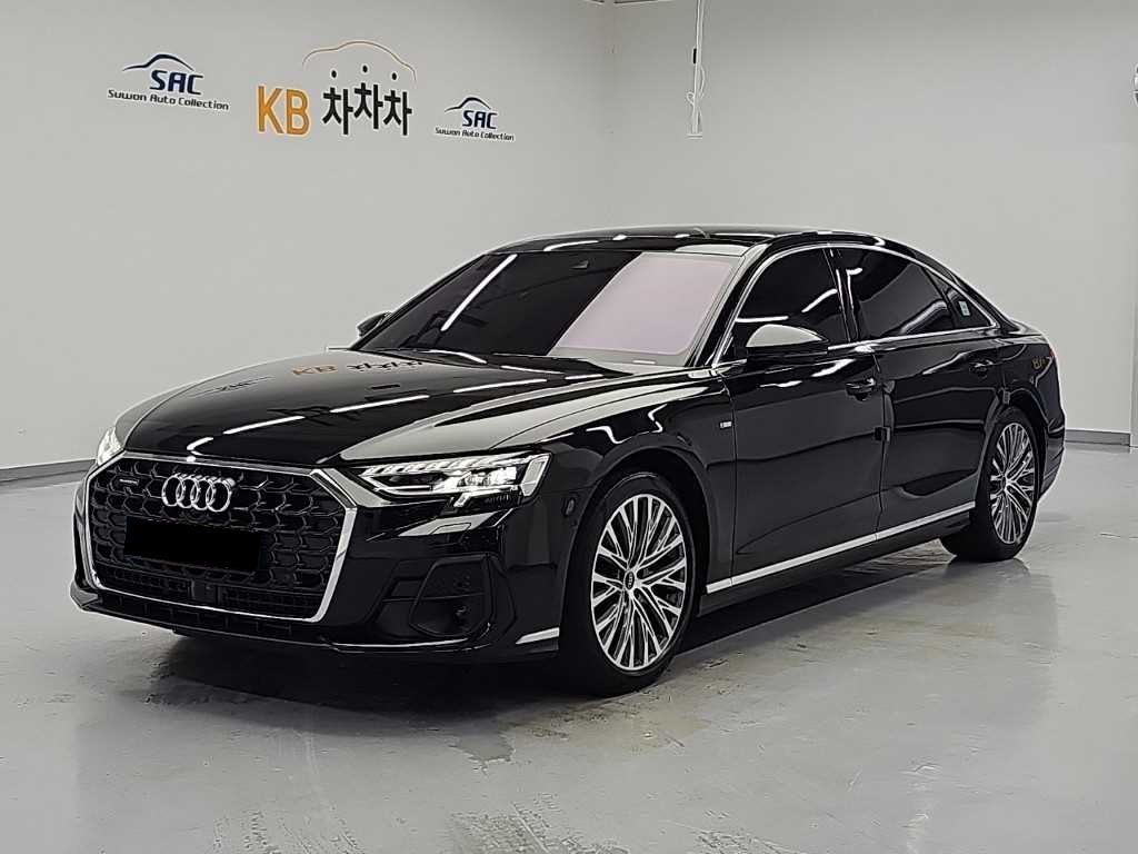 Audi A8 — photo 04