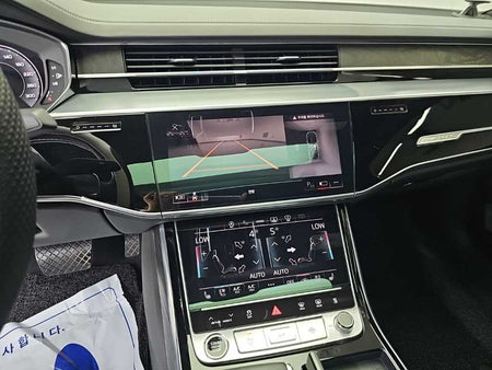 Audi A8 — photo 10
