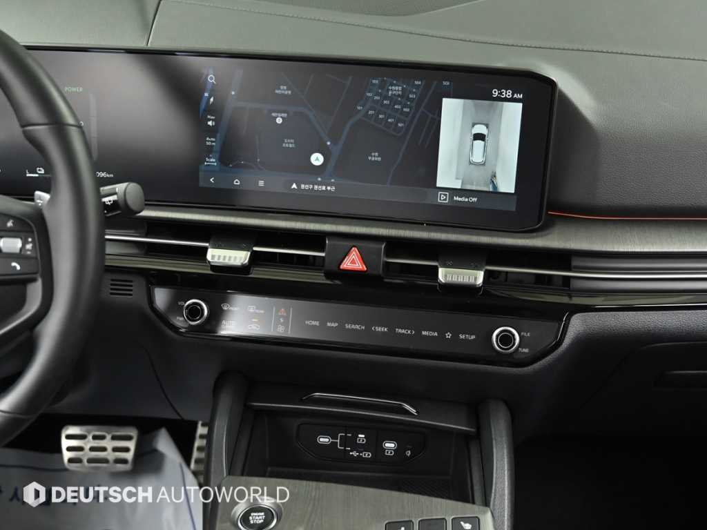 Kia Sportage — photo 14
