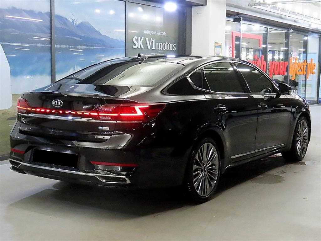 Kia K7 — photo 04