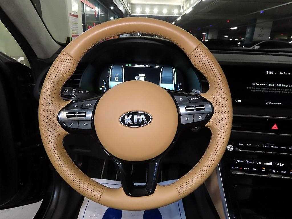 Kia K7 — photo 08
