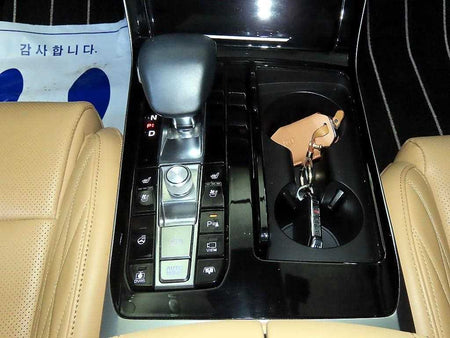 Kia K7 — photo 12