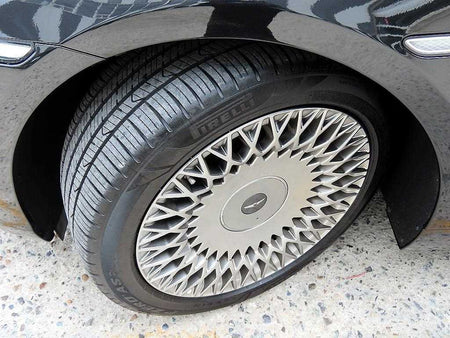 Genesis G90 — photo 20