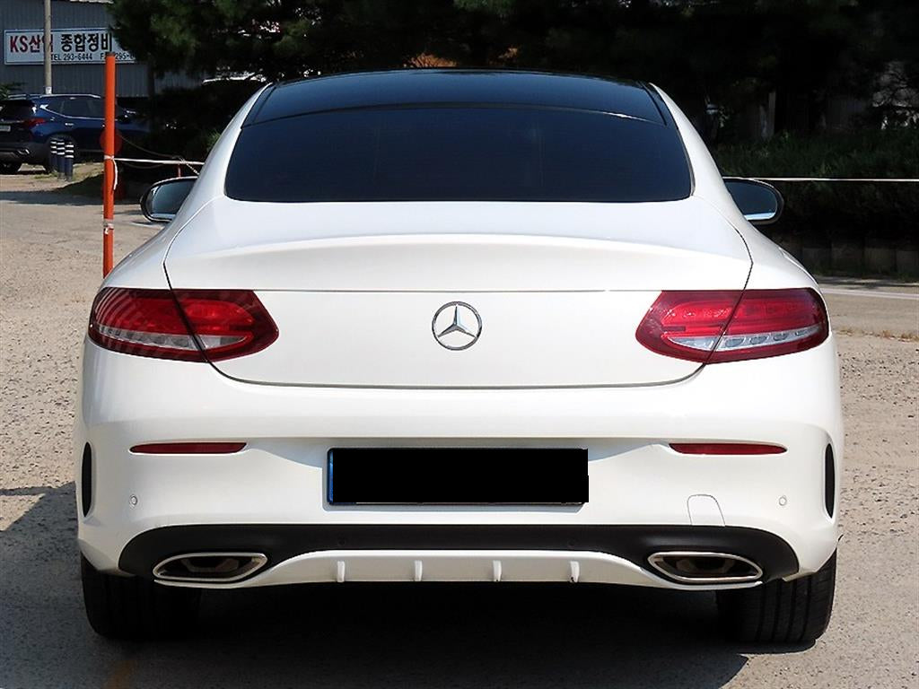 Mercedes-Benz C-Class — photo 04