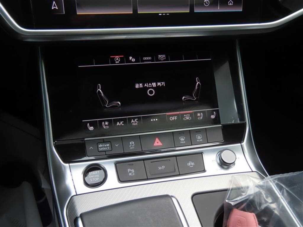 Audi A6 — photo 07