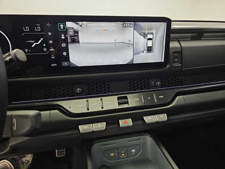 Kia Tasman — photo 10