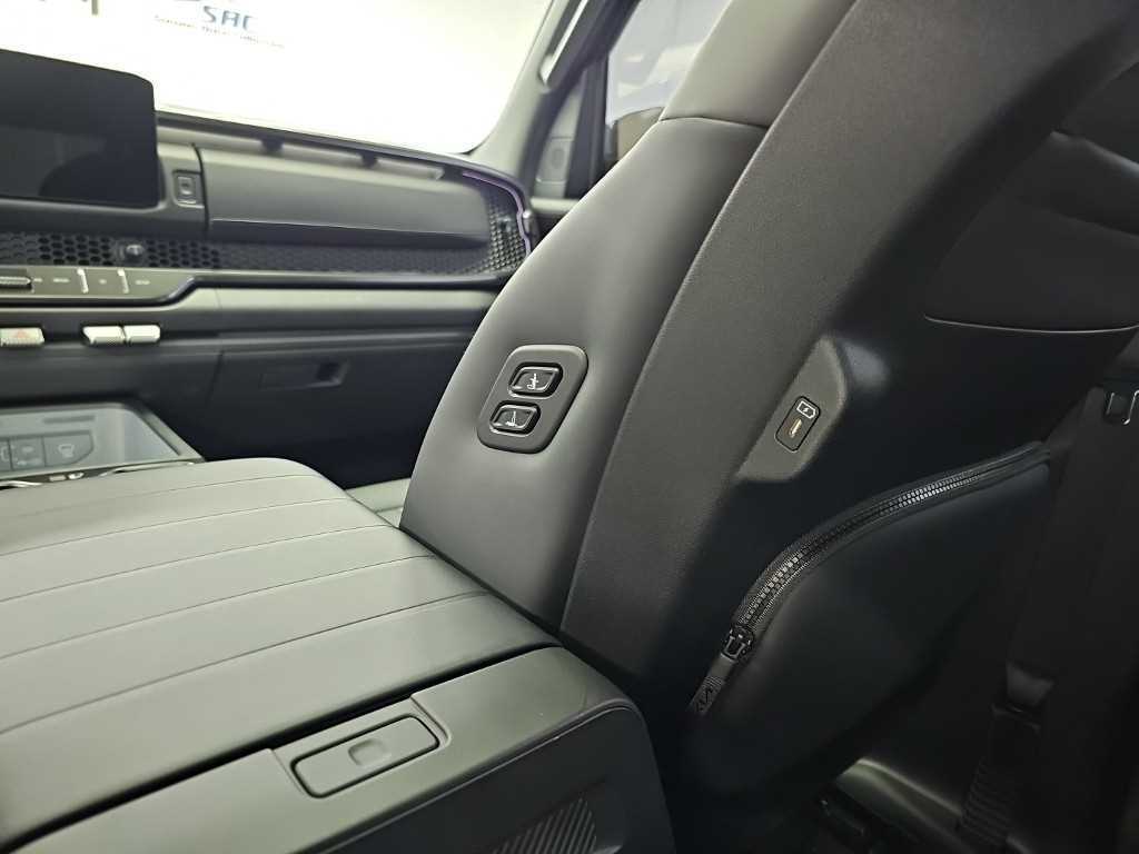 Kia Tasman — photo 13
