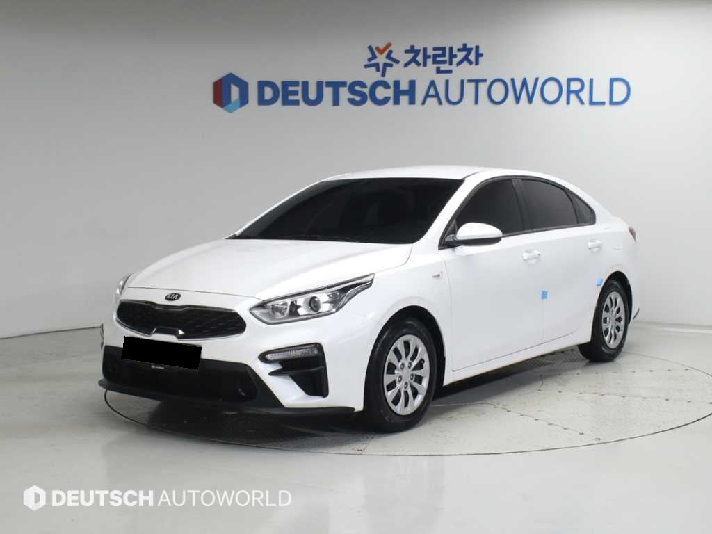 Kia K3 — photo 01