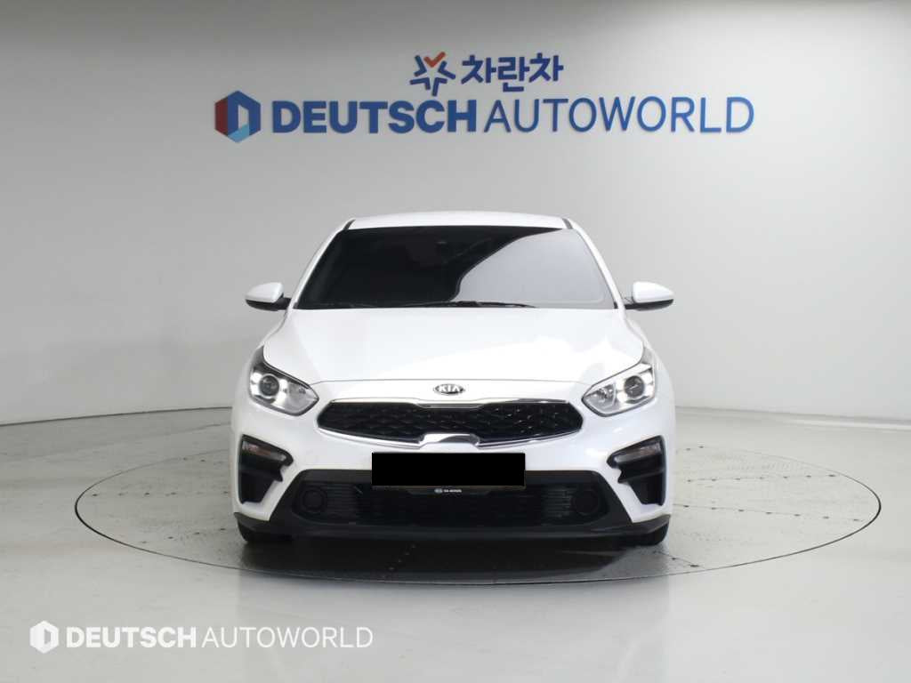 Kia K3 — photo 03