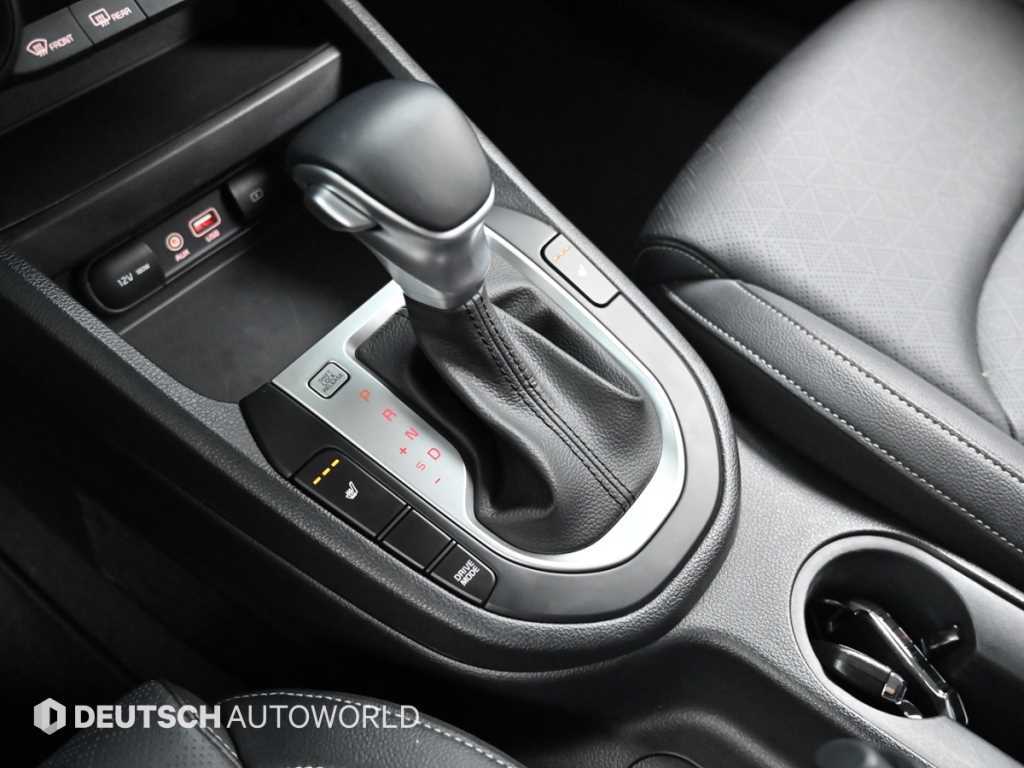 Kia K3 — photo 09