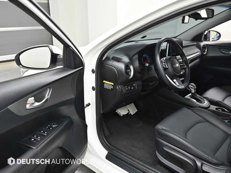 Kia K3 — photo 11