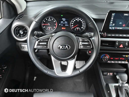 Kia K3 — photo 13