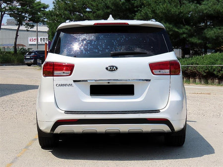 Kia Carnival — photo 04