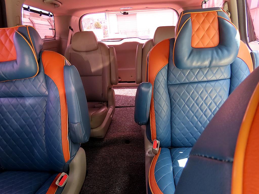 Kia Carnival — photo 07
