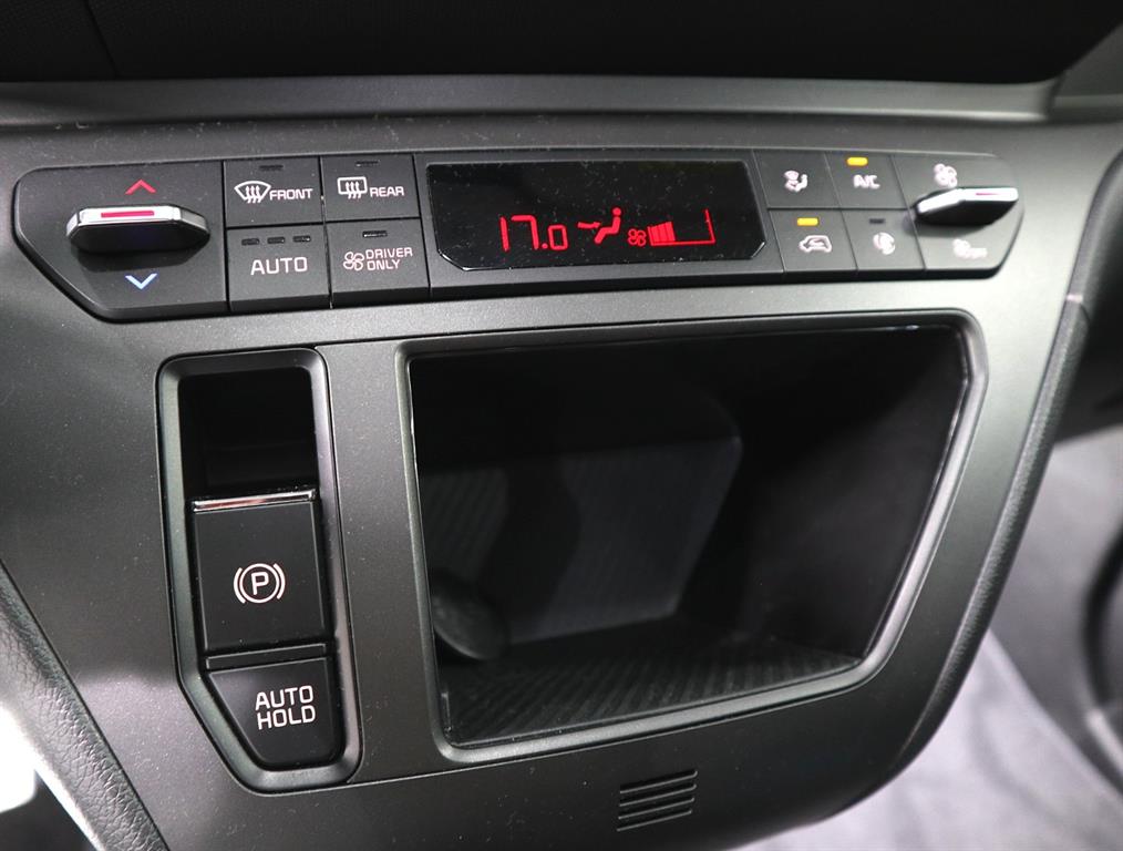 Kia RAY — photo 13