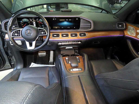 Mercedes-Benz GLE-Class — photo 09