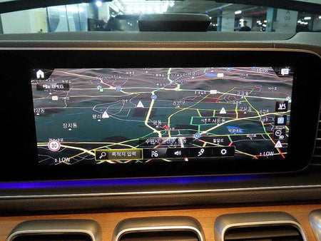Mercedes-Benz GLE-Class — photo 13