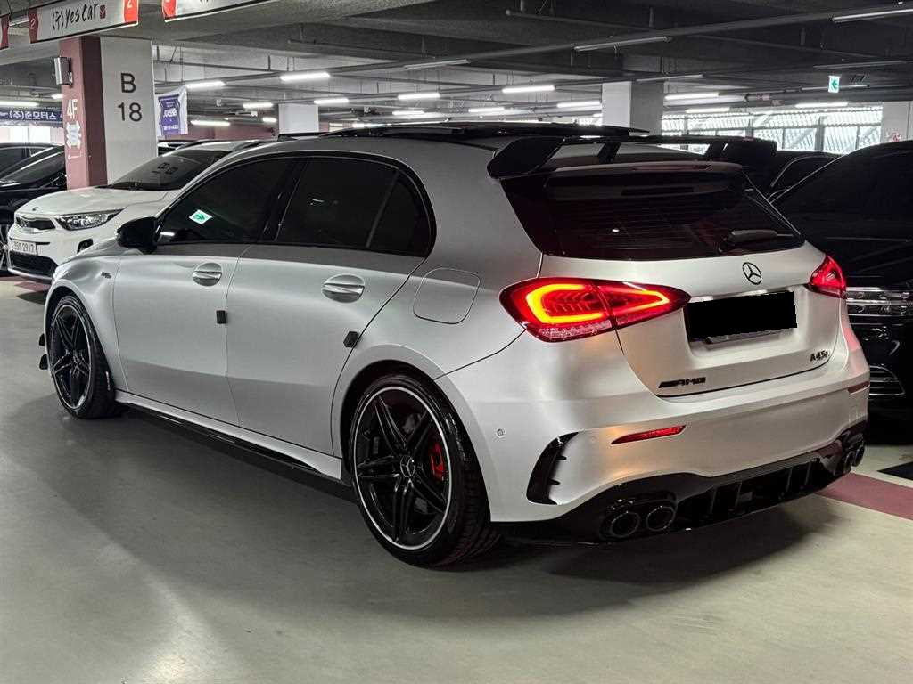 Mercedes-Benz A-Class — photo 04