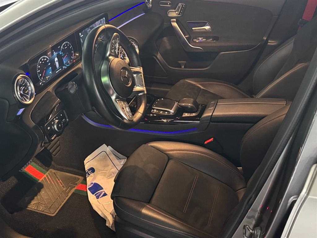 Mercedes-Benz A-Class — photo 08