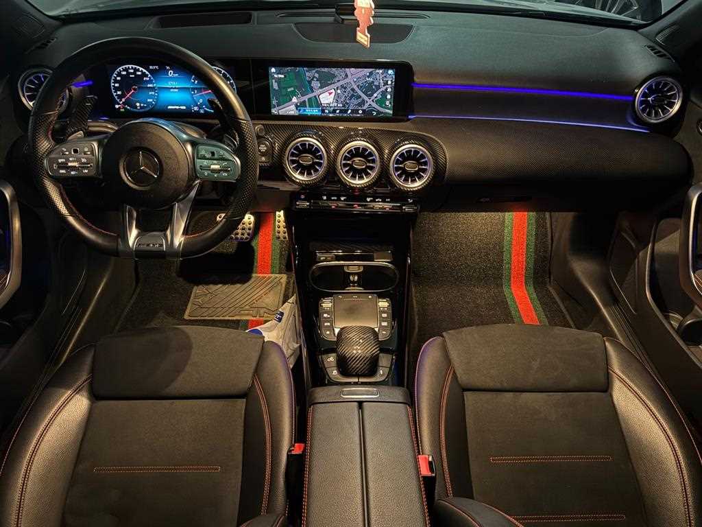 Mercedes-Benz A-Class — photo 09